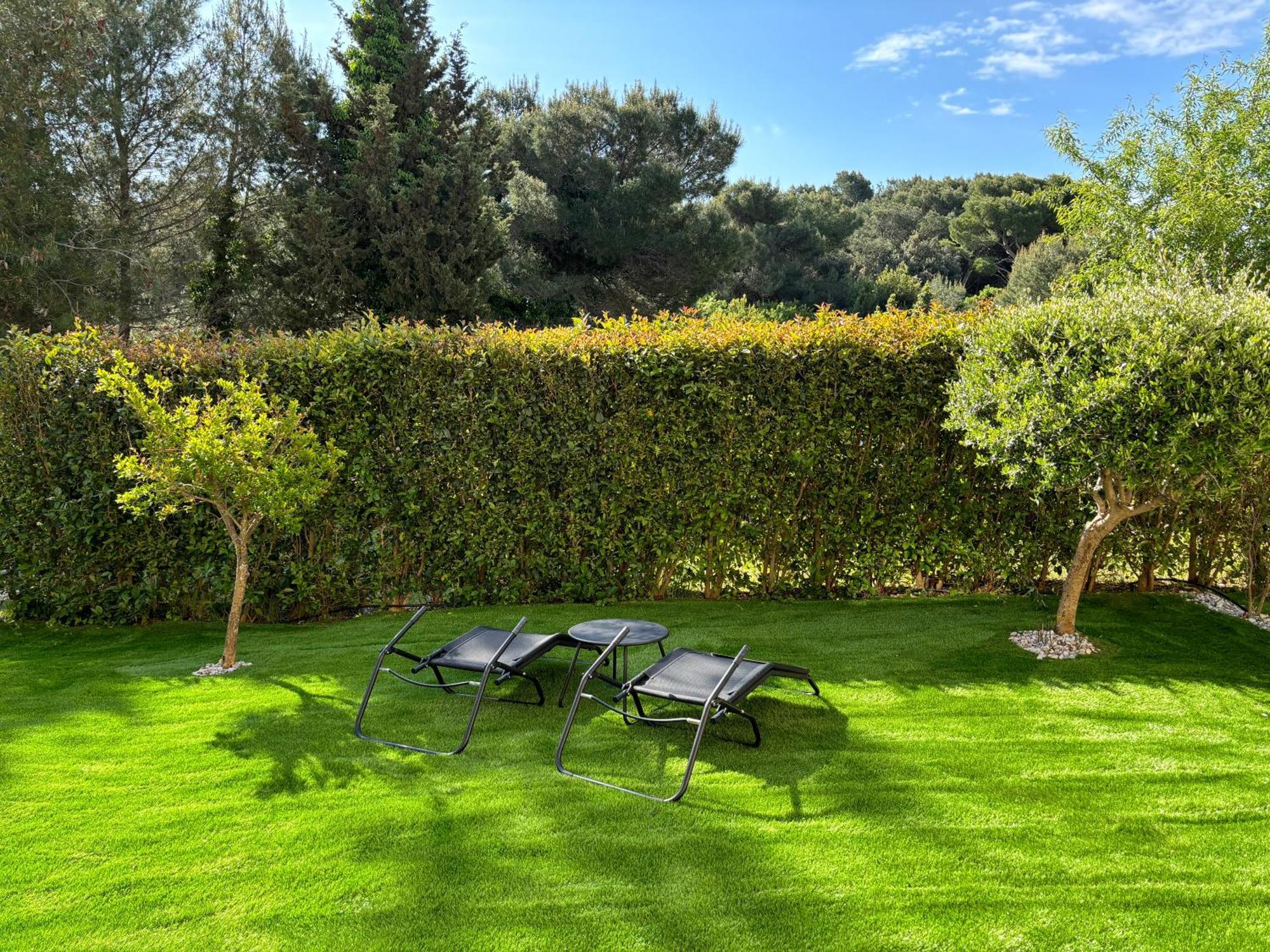 Apartment Punta Premantura E With Garden Exteriör bild